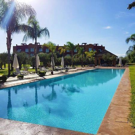 Vizir Center Appartement Avec Solarium Et Acces Offert Au Parc De Loisirs Dar Caïd Layadi Exterior foto